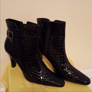 Patten leather Black boots 4 inches heels